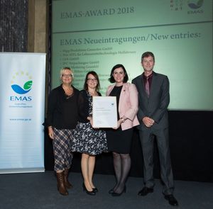 Verleihung der EMAS Awards 2018 / (C) 2018 Želislav Rudolf Slamaj, Želislav Rudolf Slamaj Festakt Verleihung der EMAS Awards 2018 im Naturhistorischen Museum mit Fr. BM Elisabeth Köstinger